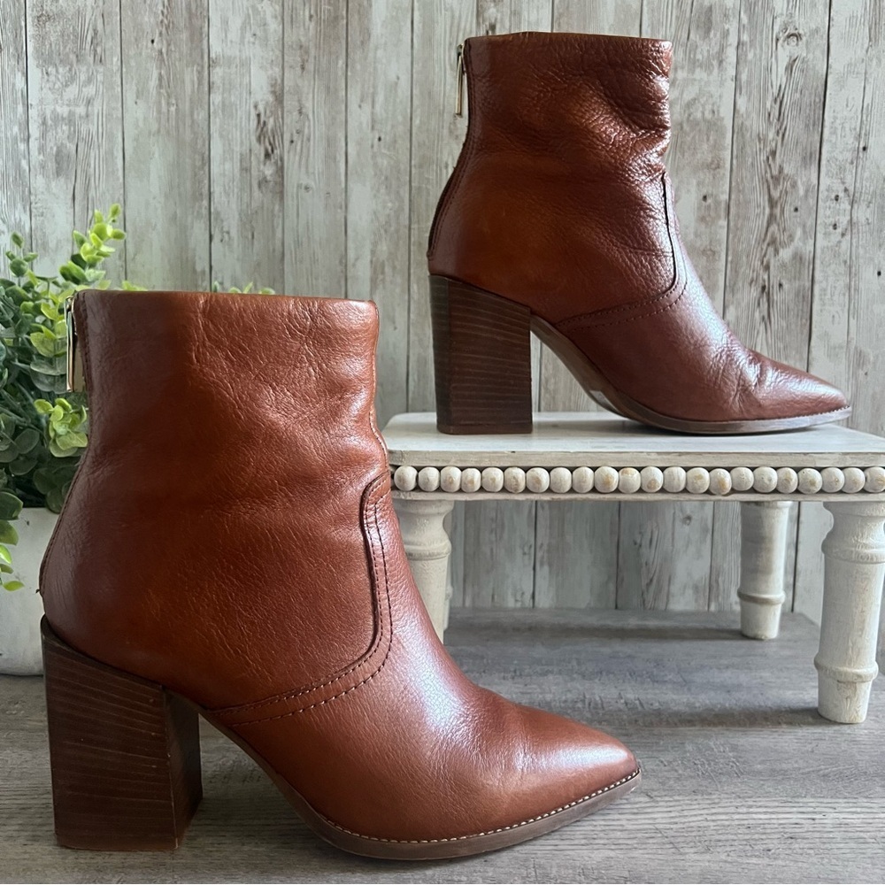Carvela Brown Leather Almond Toe Ankle Booties Western Stitch Stacked Heel 37